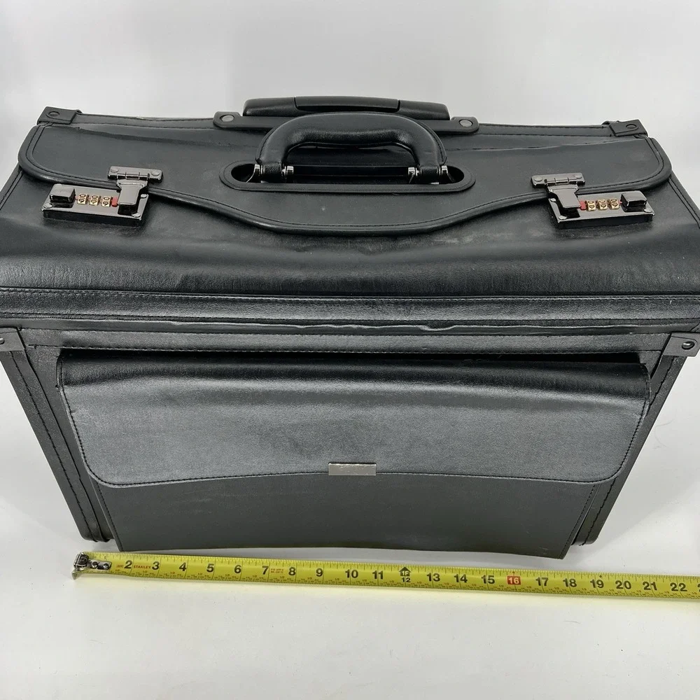 Alpine Swiss 19 Wheeled Briefcase Rolling Case Sales Sample Pilot Lawyer Attache